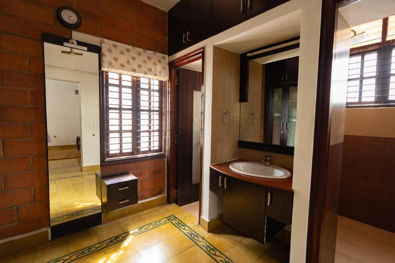 Luho Stone House Bed & Breakfast Bangalore Dış mekan fotoğraf