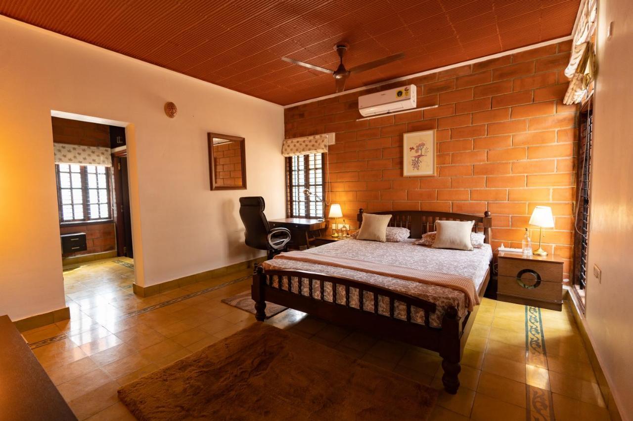 Luho Stone House Bed & Breakfast Bangalore Dış mekan fotoğraf