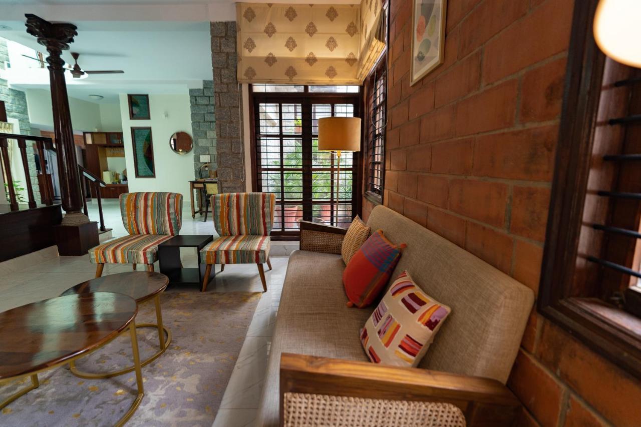 Luho Stone House Bed & Breakfast Bangalore Dış mekan fotoğraf