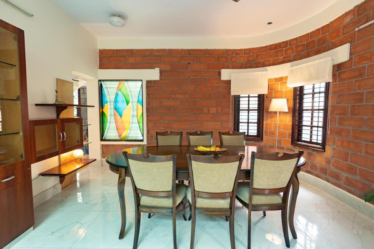 Luho Stone House Bed & Breakfast Bangalore Dış mekan fotoğraf